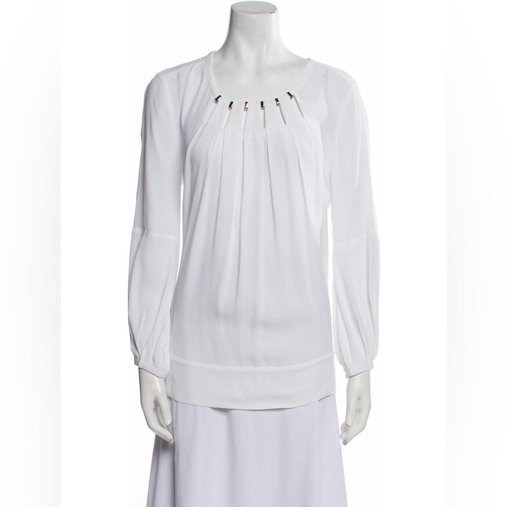 NWOT DIANE VON FURSTENBERG WHITE BLOUSE WITH GOLD ACCENTS SIZE 12